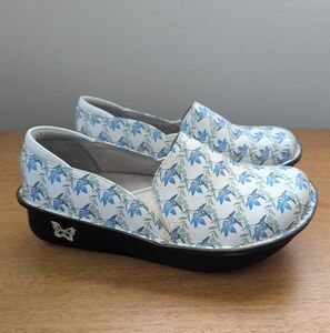 Alegria Deborah Aloha Floral‎ Leather Closed Toe Shoes